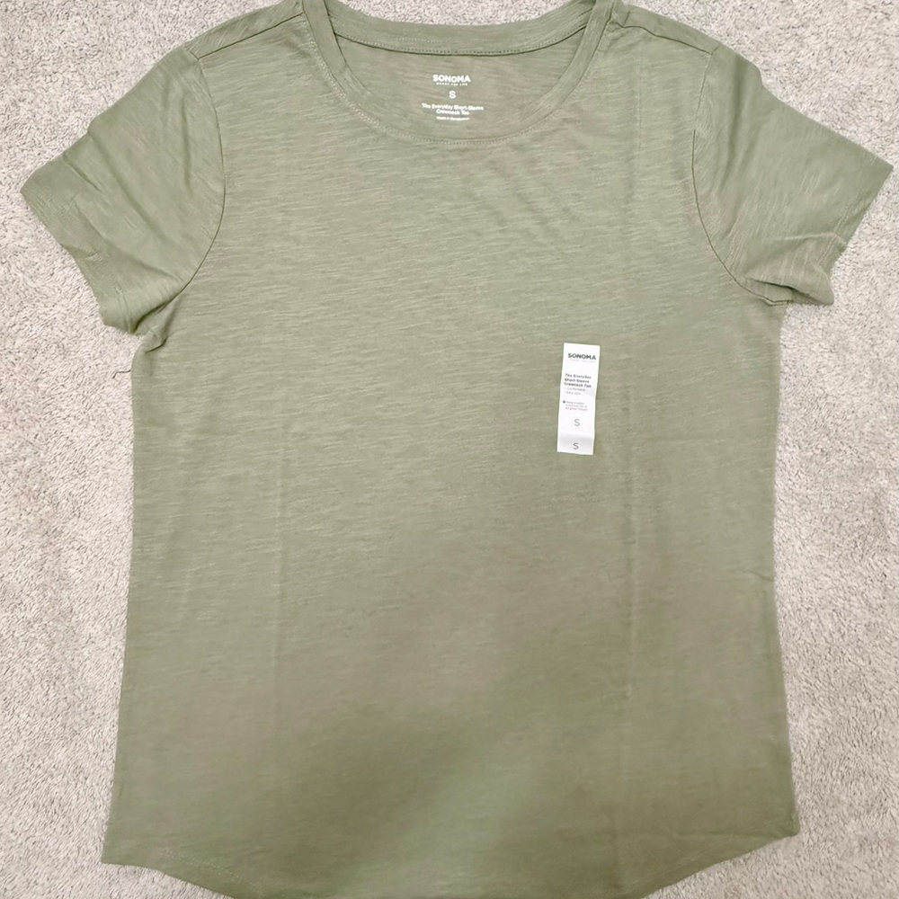 Sonoma Women's Sage Green Short Sleeve Tee